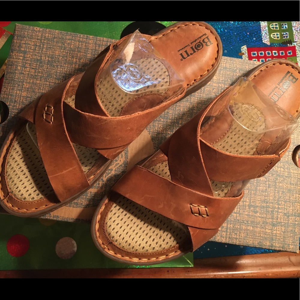 Sandals - Picture 2 of 5